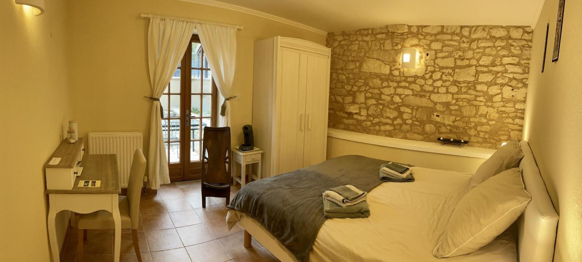 Le Domaine De Camberoux Gite Bressac Room photo